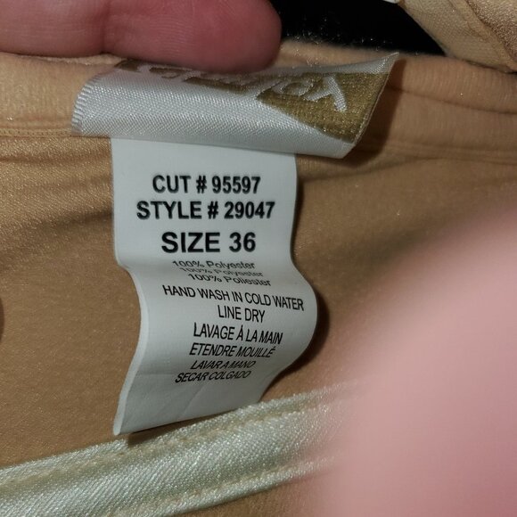 Slimming Corset in Nude 🐵 🙈 🙉 🙊 EUC - Picture 5 of 11